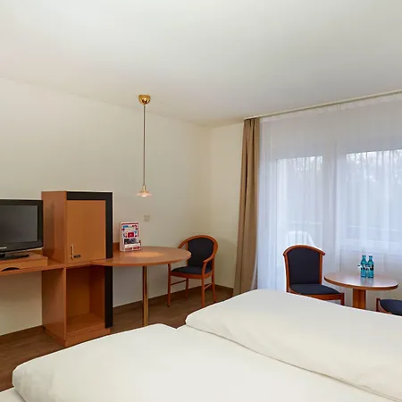 Micador Appartementhaus 3* Niedernhausen