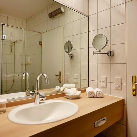 Sunday Wiesbaden Aparthotel 3*